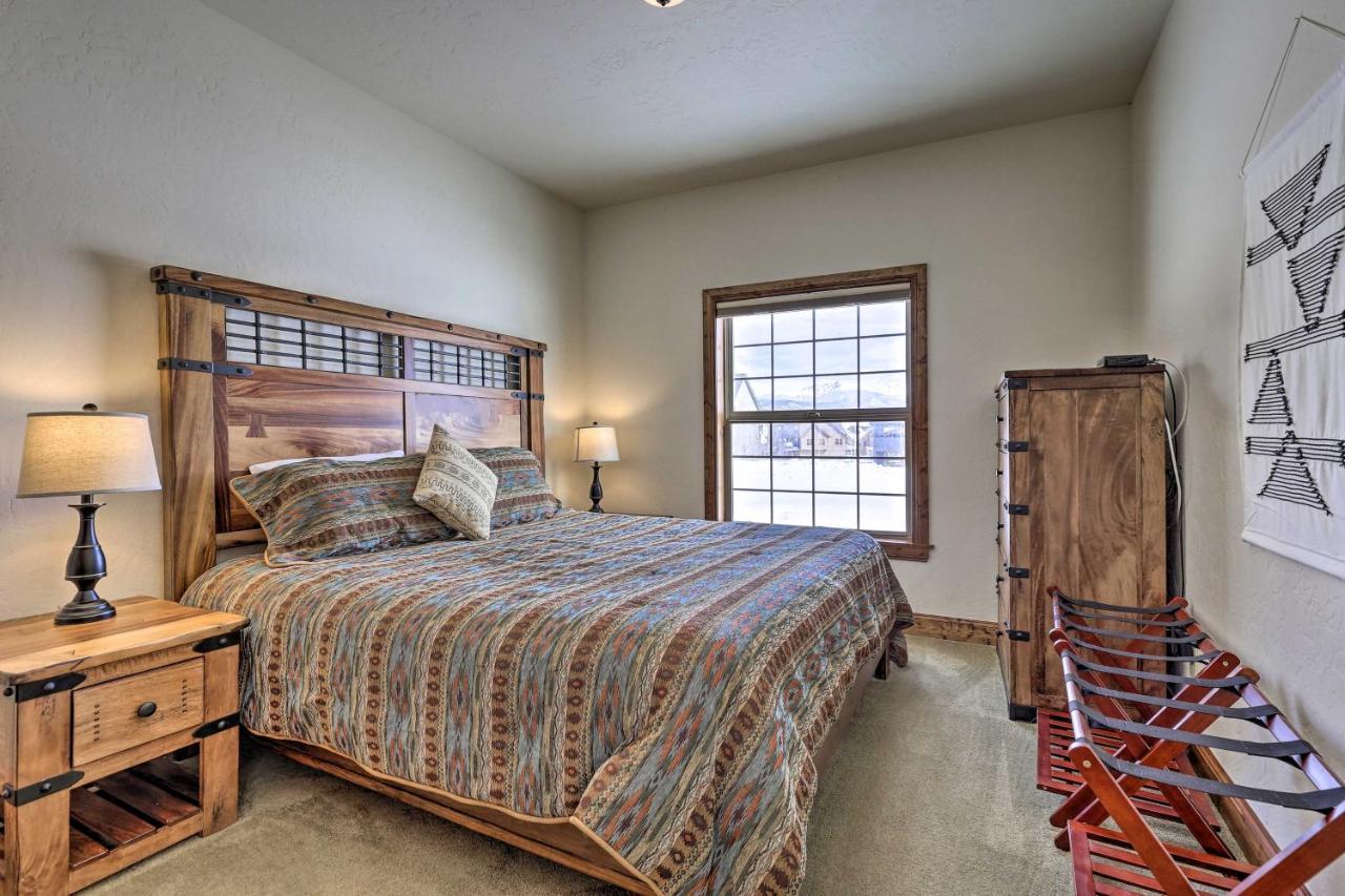 Luxe Rocky Mtn Retreat With Hot Tub - By Winter Park Holiday home *