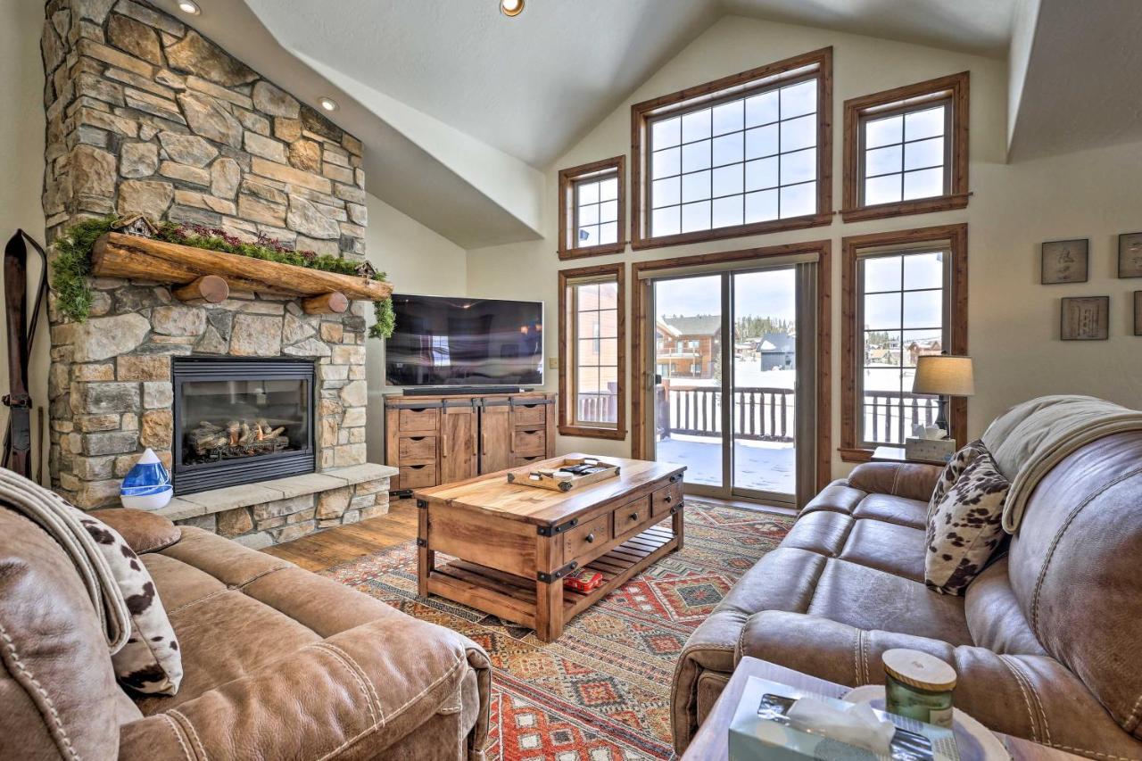 Luxe Rocky Mtn Retreat With Hot Tub - By Winter Park Holiday home