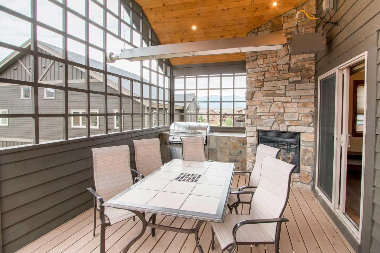 Luxe Rocky Mtn Retreat With Hot Tub - By Winter Park Holiday home