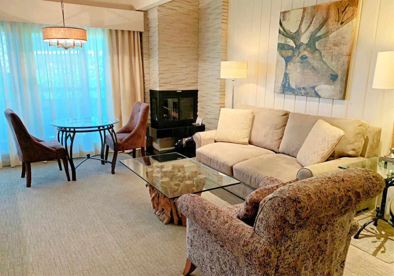 Square Condominium Aspen