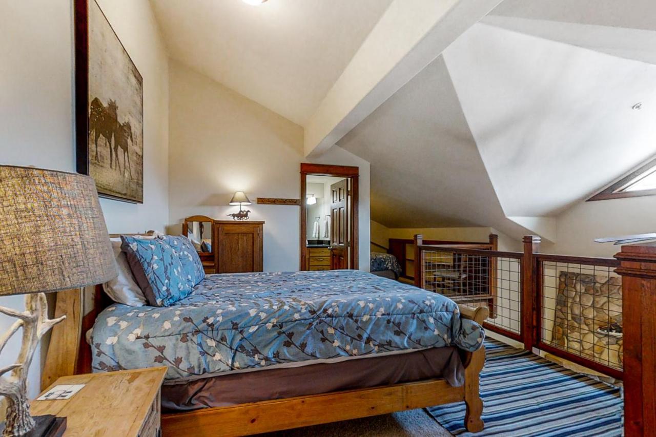 The Pines At House 304 Ph4 Steamboat Springs