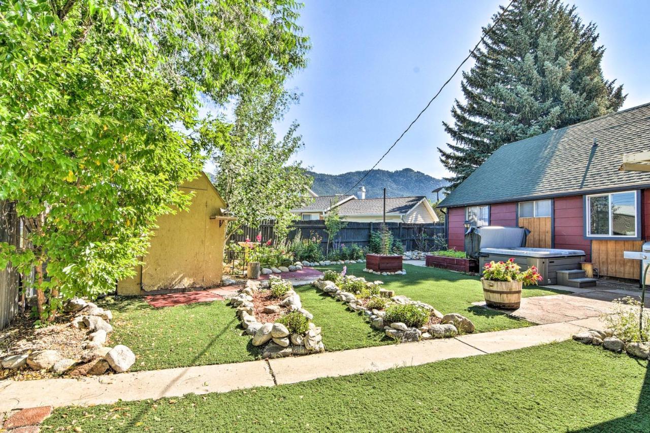 Holiday home Getaway About Half Mi To Downtown! *