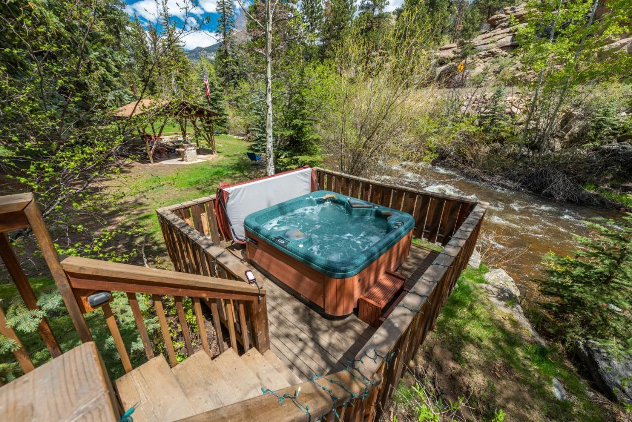 Ponderosa Hotel