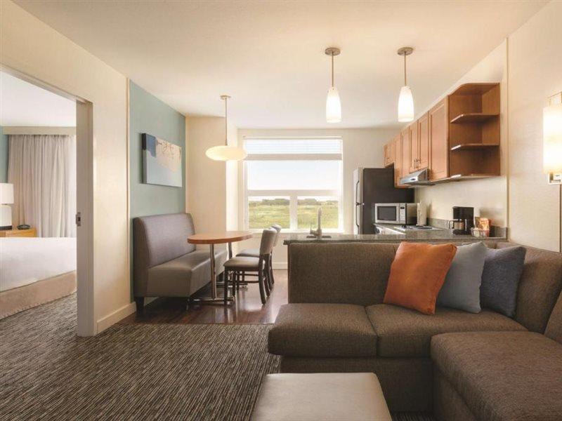 Hyatt House Airport
