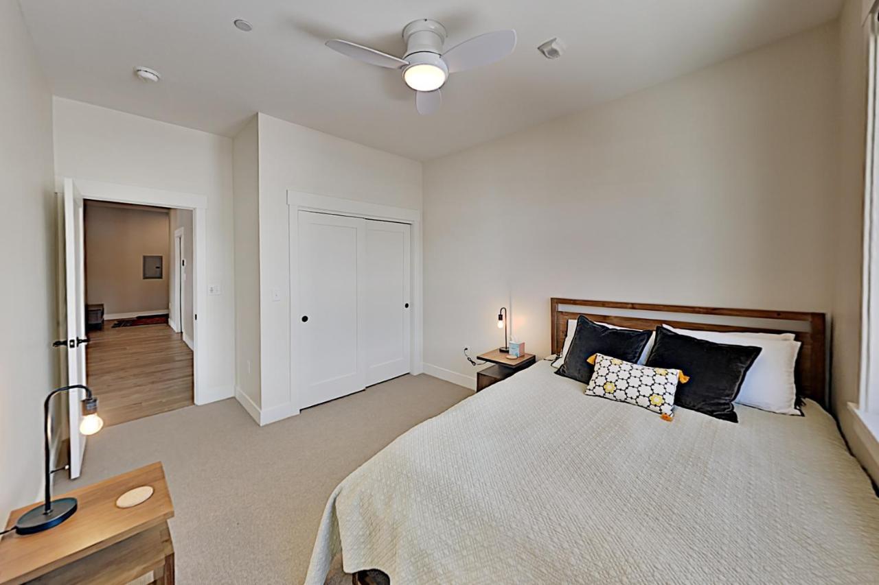 Luxury Loft 307: Mountain Views & Hot Tub Retreat * Winter Park