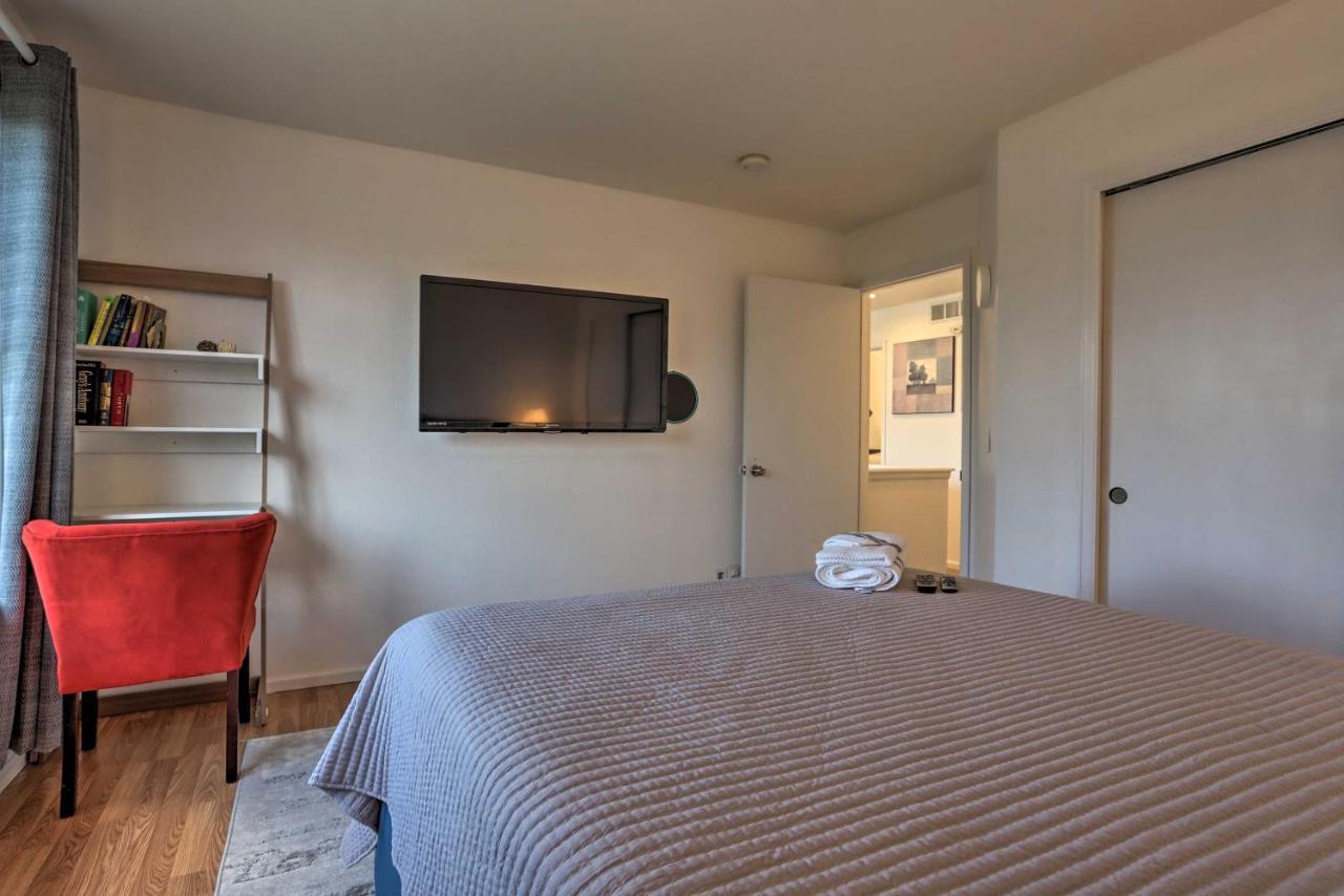 Holiday home Spacious 15 Mi To Downtown Denver!