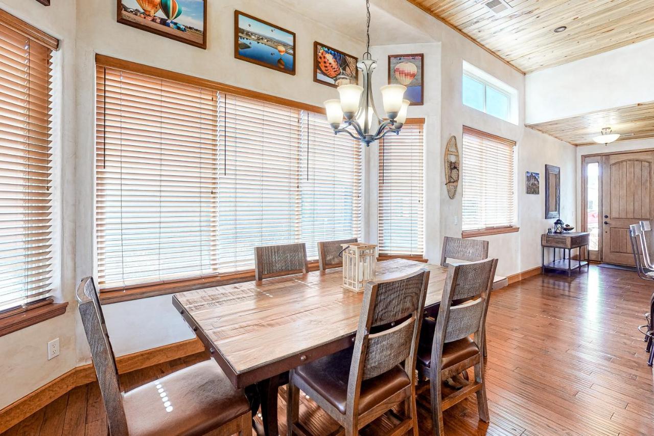 Cobblestone River Holiday home