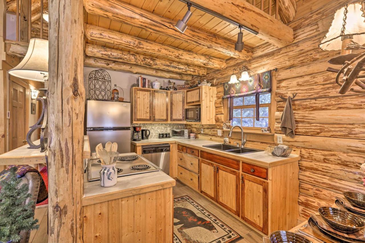 Rustic With Private Hot Tub Holiday home *