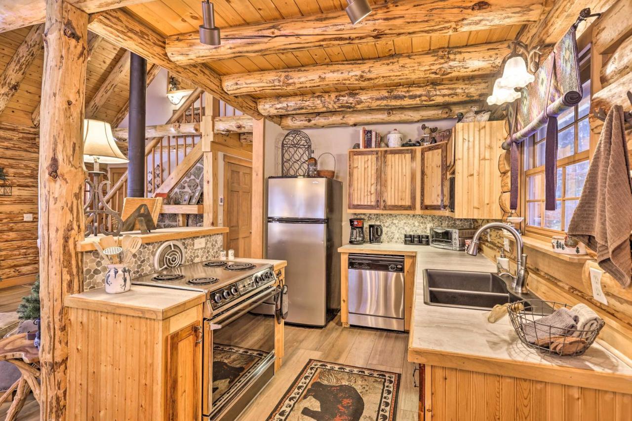 Rustic With Private Hot Tub Holiday home *