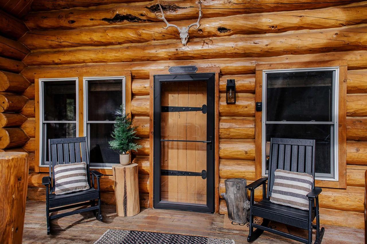 Remodeled Log Cabin With Sauna And Loft!