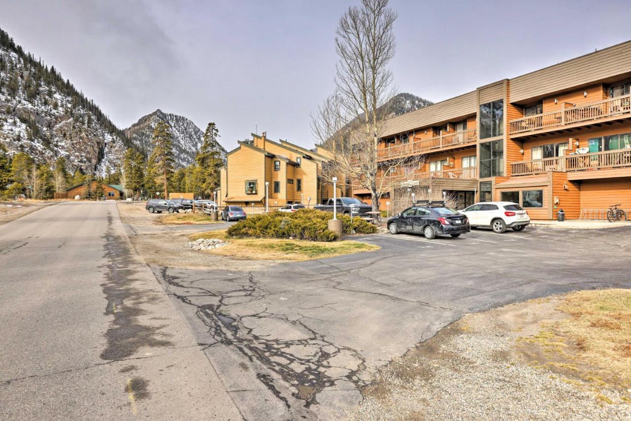 Modern Walk To Main Street! Apartment *