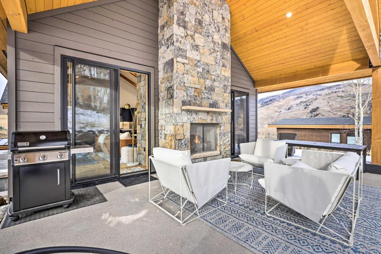 Luxurious With Patio On-site! Holiday home