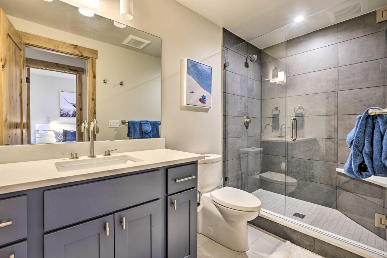 Luxurious With Patio On-site! Holiday home Silverthorne