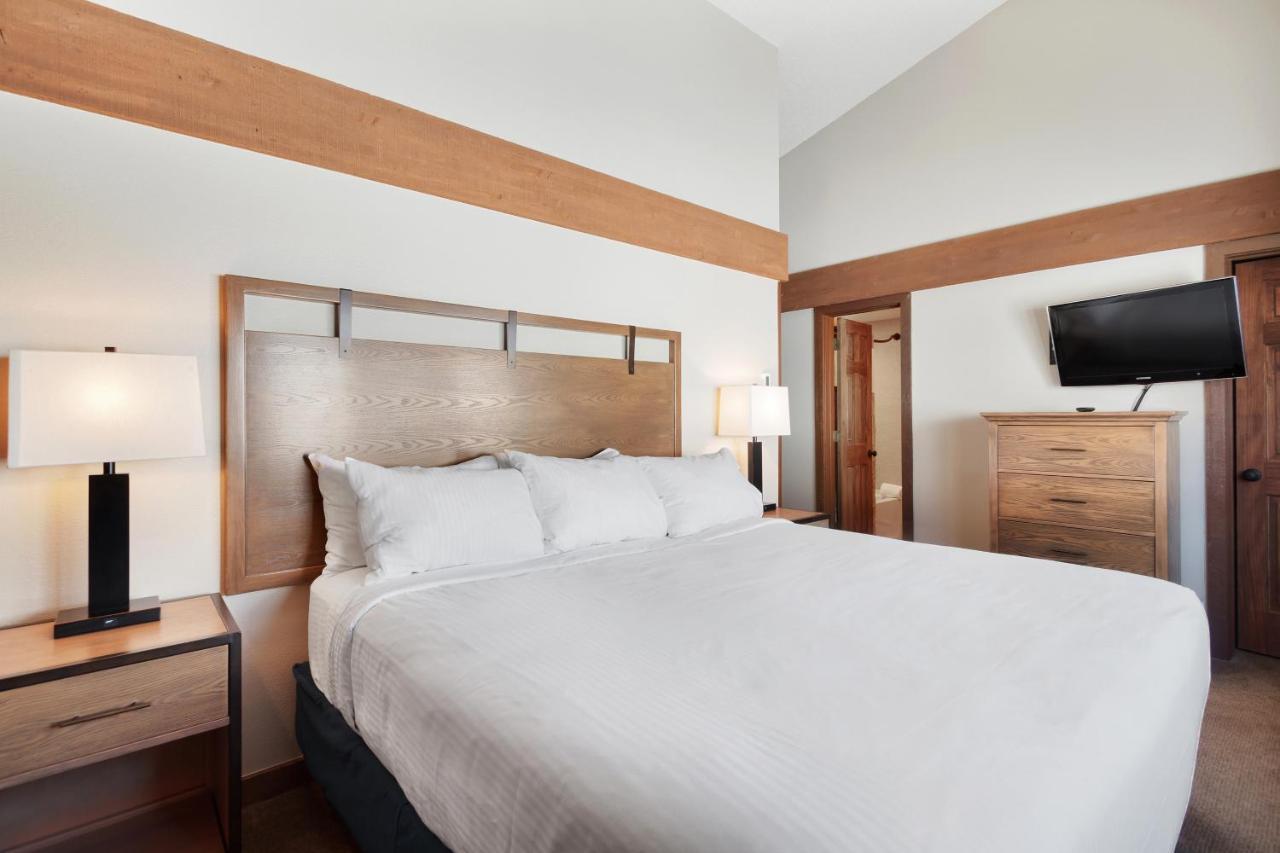 Gold Point By Vacatia Hotel
