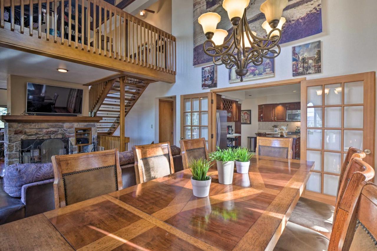 Holiday home Expansive Mountain Retreat With Views Of Pikes Peak! *