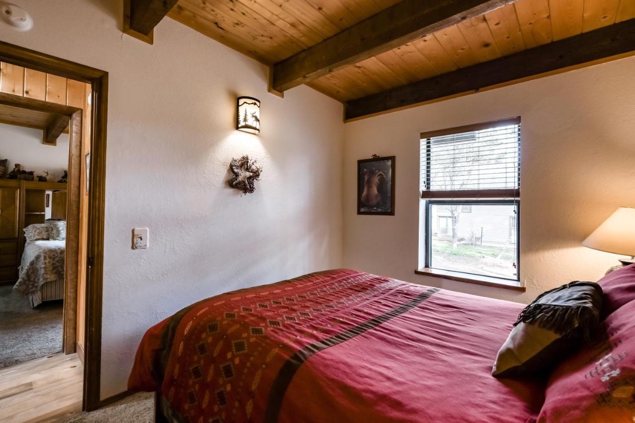 Oakwood 493 * Pagosa Springs