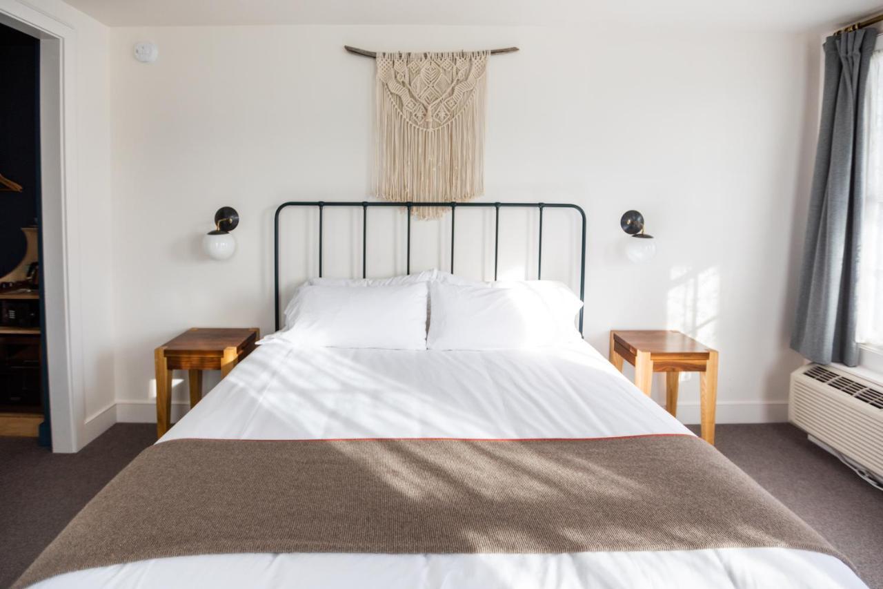 Surf & Chateau 3*