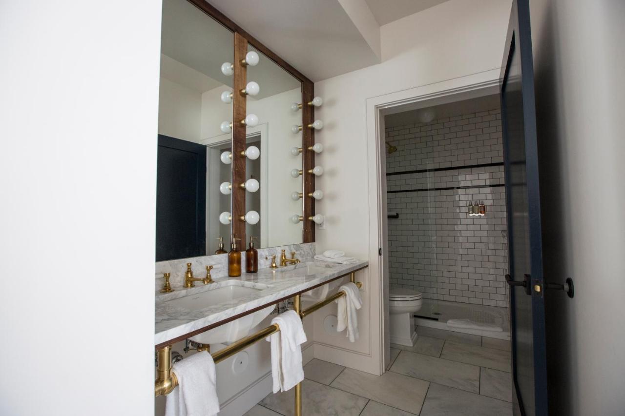 Surf & Chateau Hotel 3*
