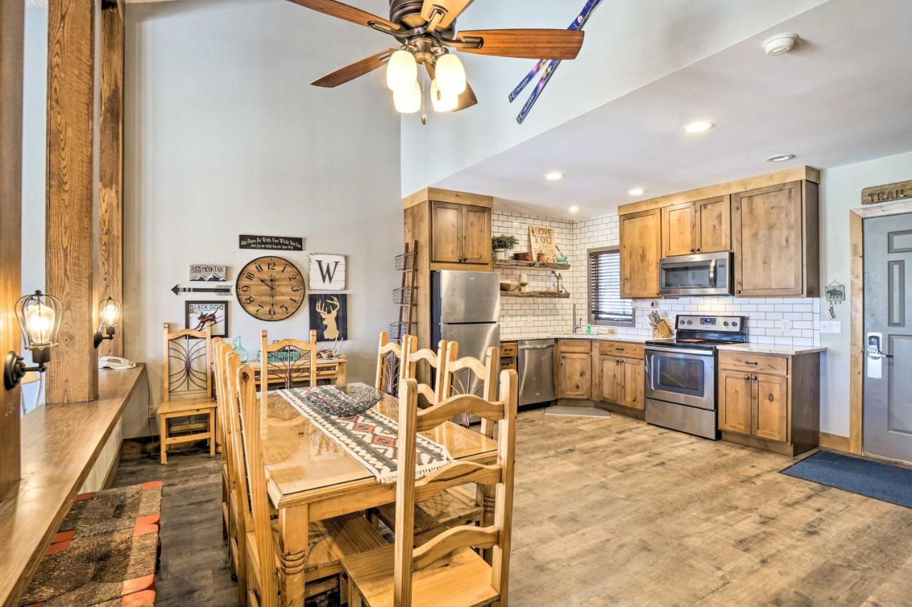 Ski-inandski-out Retreat Walk To Ranch! Apartment *