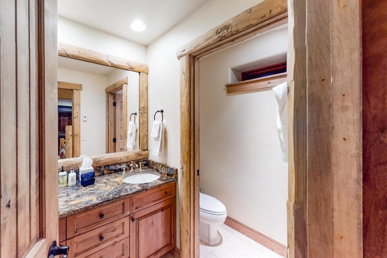 At Tristant 209 - San Sophia View Telluride