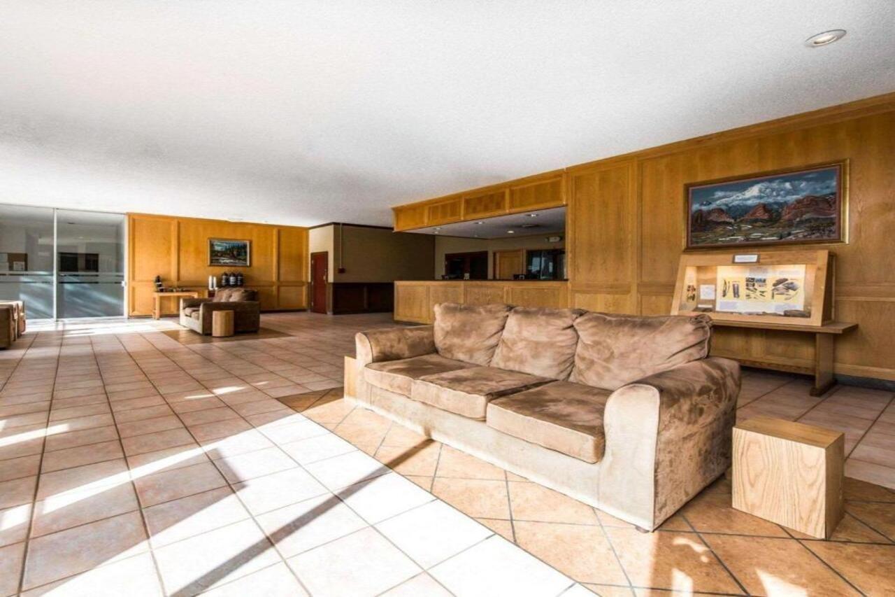 Hotel Quality & Canon City