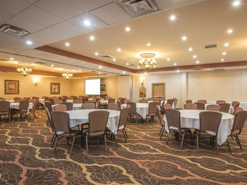 La Quinta By Wyndham - Summit Co Hotel