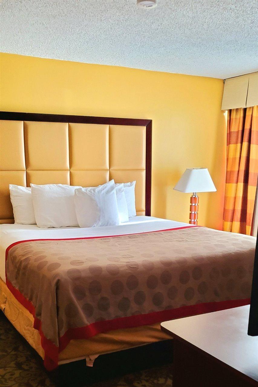 Delta By Marriott Denver Thornton Hotel 3*