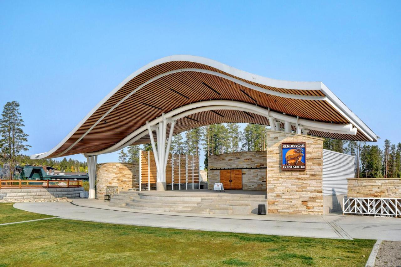 New River Front Luxury #238 With Hot Tub & Great Views - 500 Dollars Of Free Activities & Equipment Daily *