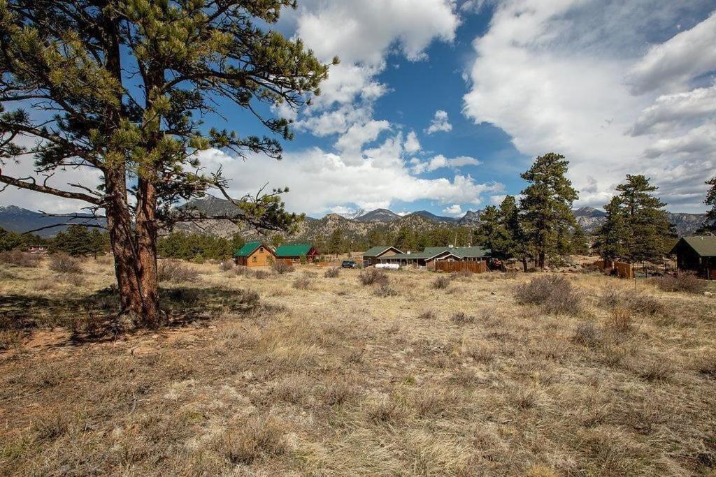 The Getaway,hot Tub, Ac, 2miles From Rmnp Apartment Estes Park