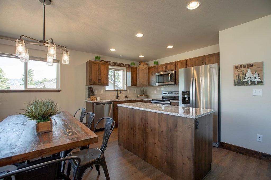 The Getaway,hot Tub, Ac, 2miles From Rmnp