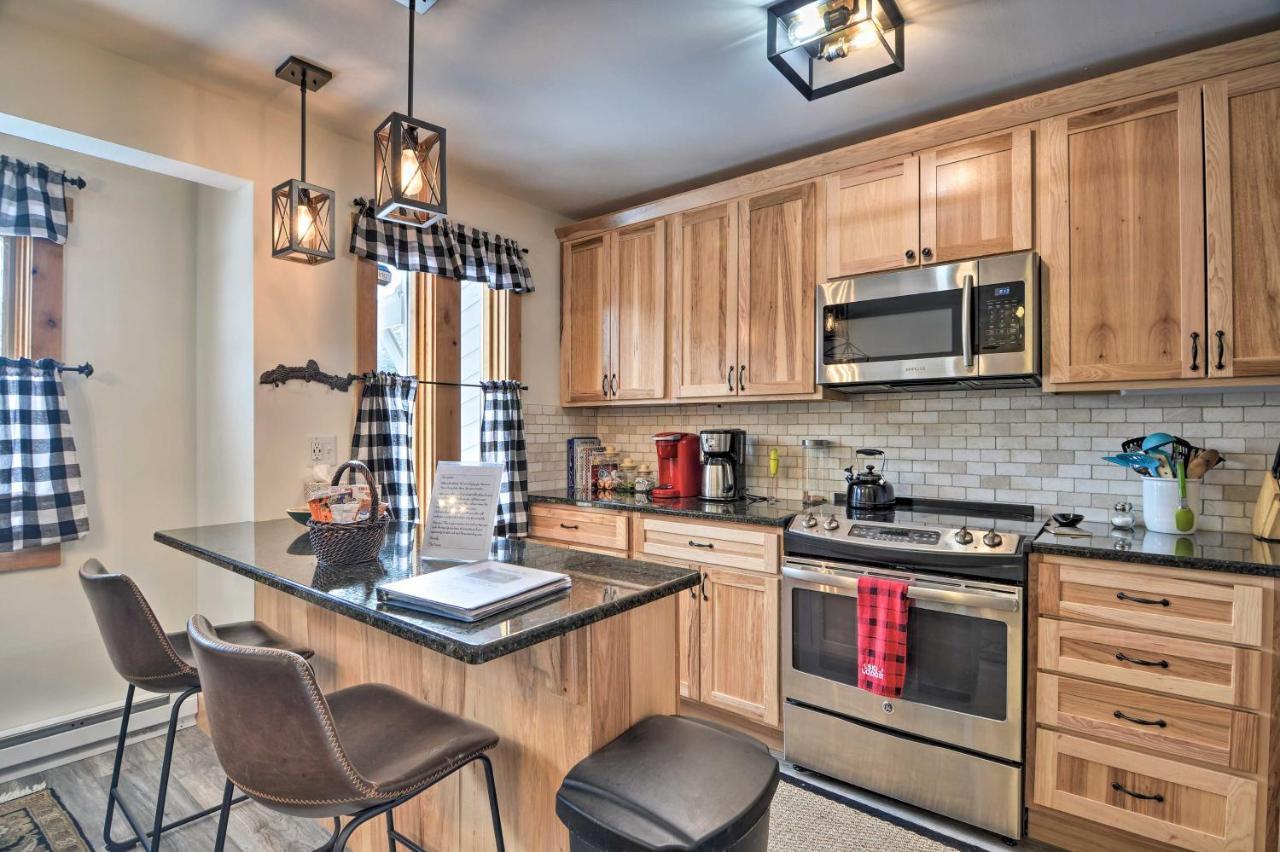 Holiday home Cozy Mountain Getaway With Shuttle Access!