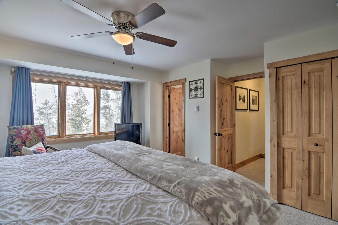 Cozy Mountain Getaway With Shuttle Access! Holiday home