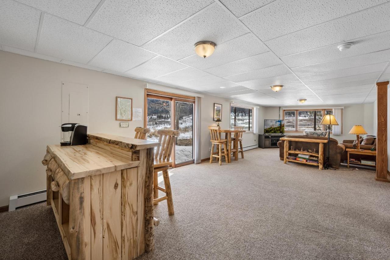 Lily Mountain - Amazing Mountains Views, Private Hot Tub, Great Location Estes Park