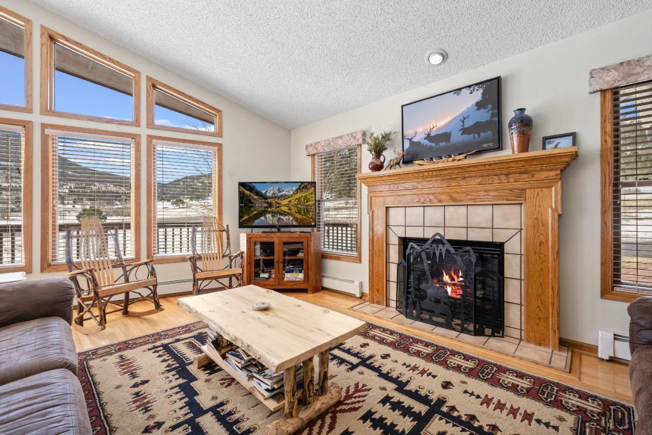 Lily Mountain - Amazing Mountains Views, Private Hot Tub, Great Location Holiday home Estes Park