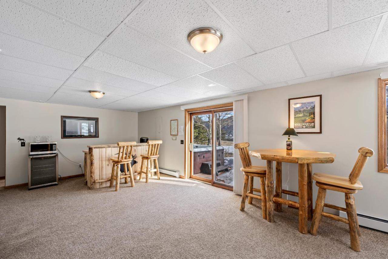 Lily Mountain - Amazing Mountains Views, Private Hot Tub, Great Location Estes Park