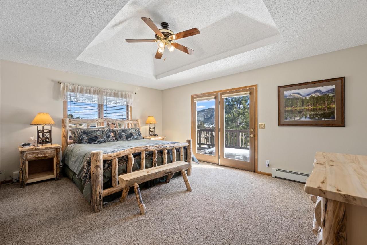 Lily Mountain - Amazing Mountains Views, Private Hot Tub, Great Location Holiday home Estes Park