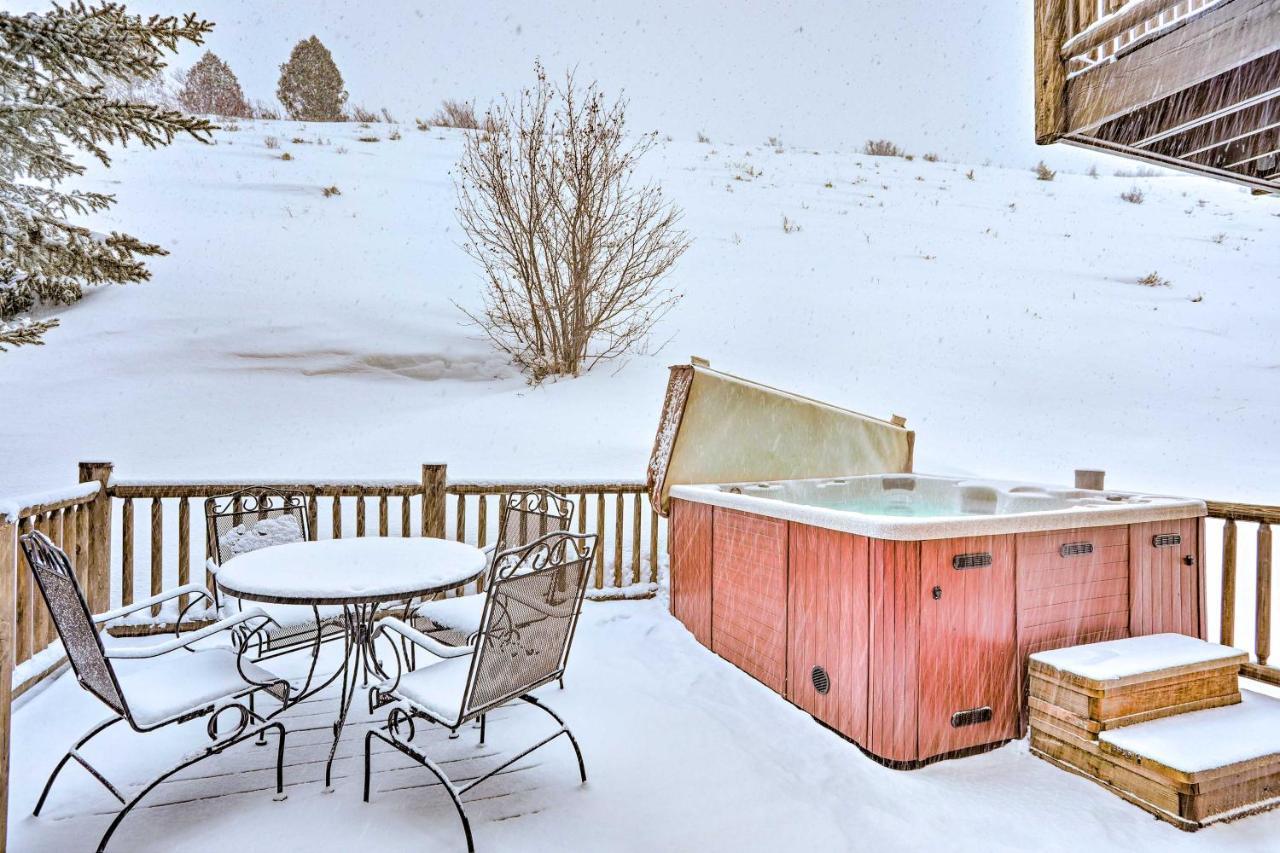 Casa de férias House With Hot Tub And Ac - Shuttle To Skiing! Edwards