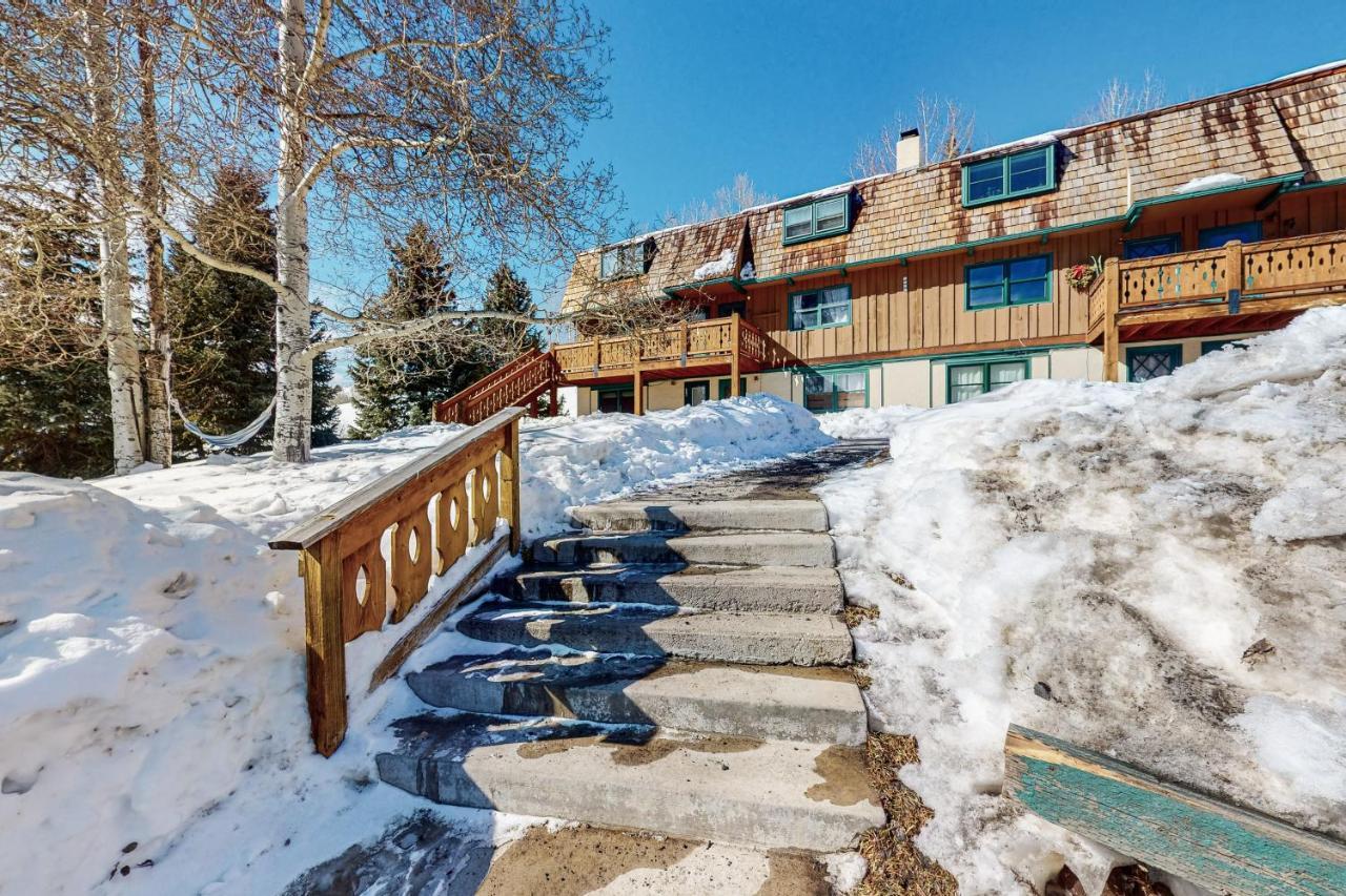 Shredders & Hikers Delight Hotel
