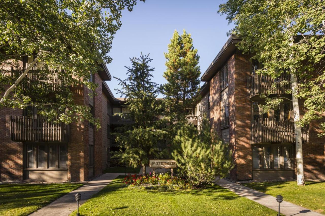 Holiday home Cottonwoods Unit 1c, Downtown With Upgraded Kitchen & Bathrooms