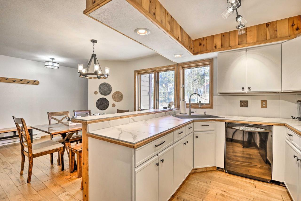 Sunny Alpine Escape With Hot Tub And Mountain Vistas! *
