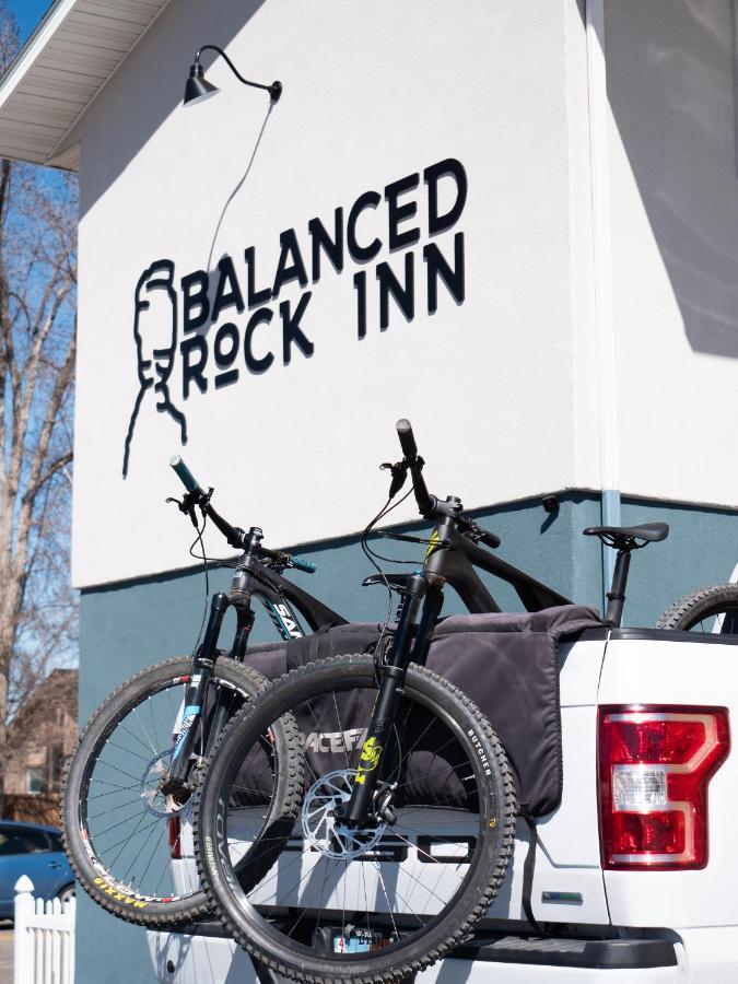Inn Balanced Rock