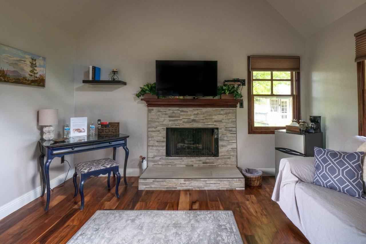 Apple Orchard Bed & Breakfast 3*