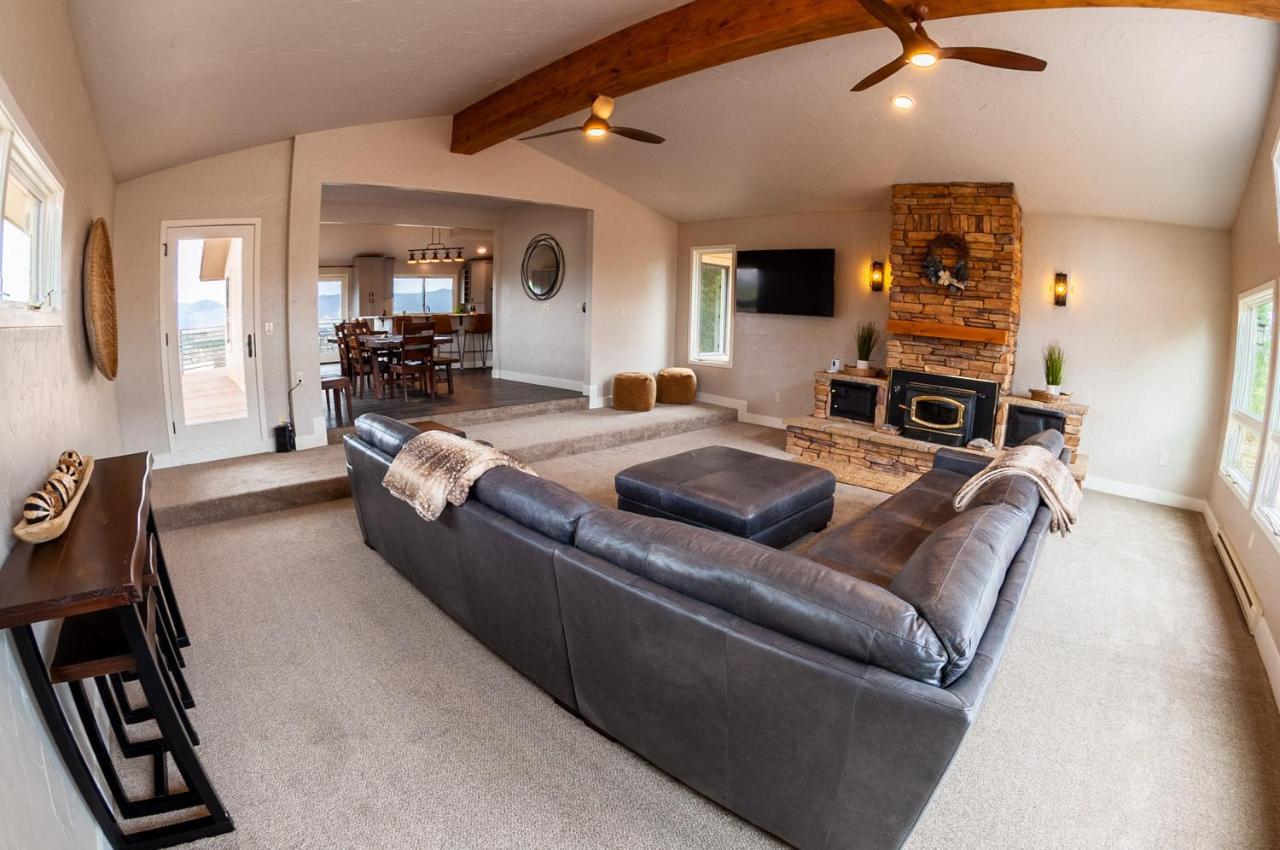 Royal Gorge 3*