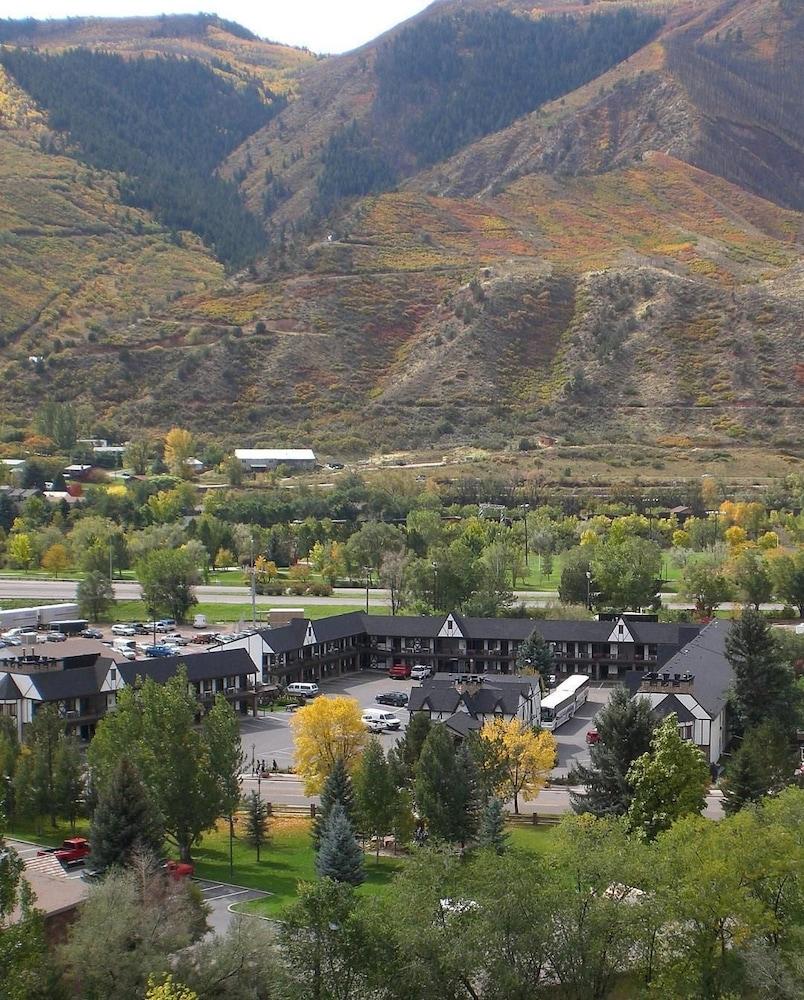 Silver Spruce Motel Glenwood Springs