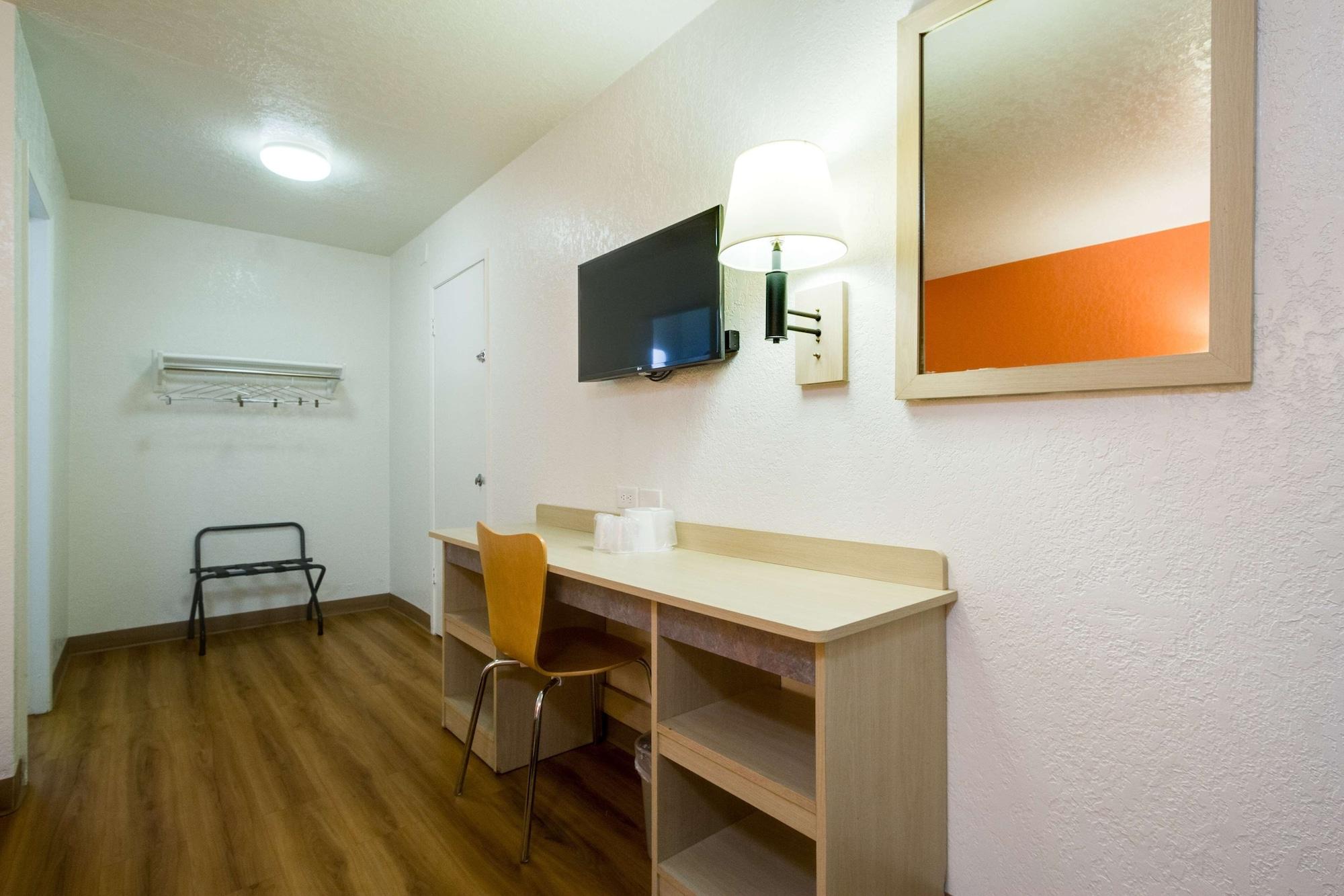 Park By Radisson, 2*