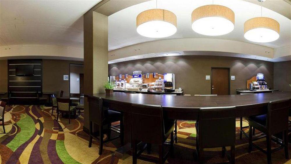 Comfort & Denver Ne Medical Center 2*