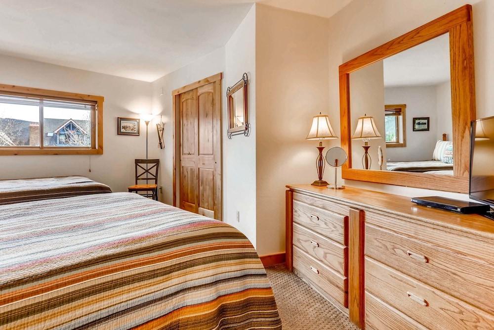 Sawmill Creek Condos By Ski Country Resorts