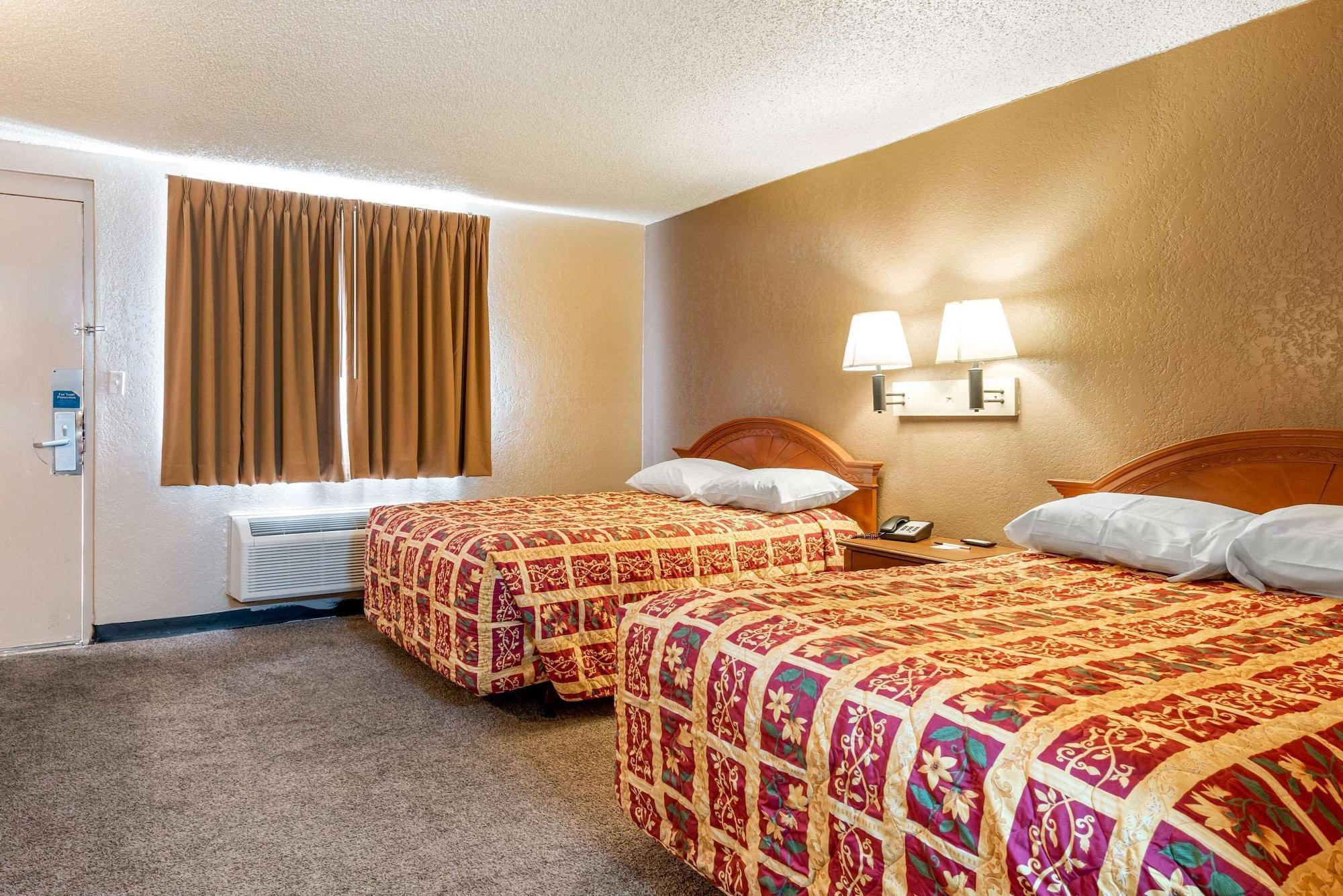 Hotel Rodeway Pueblo