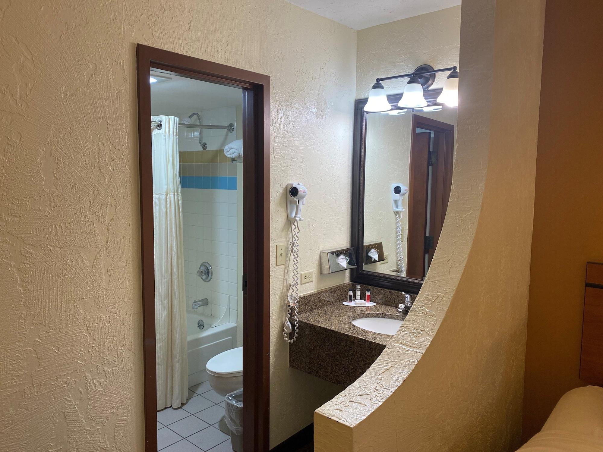 Hotel Ac By Marriott Colorado 2*