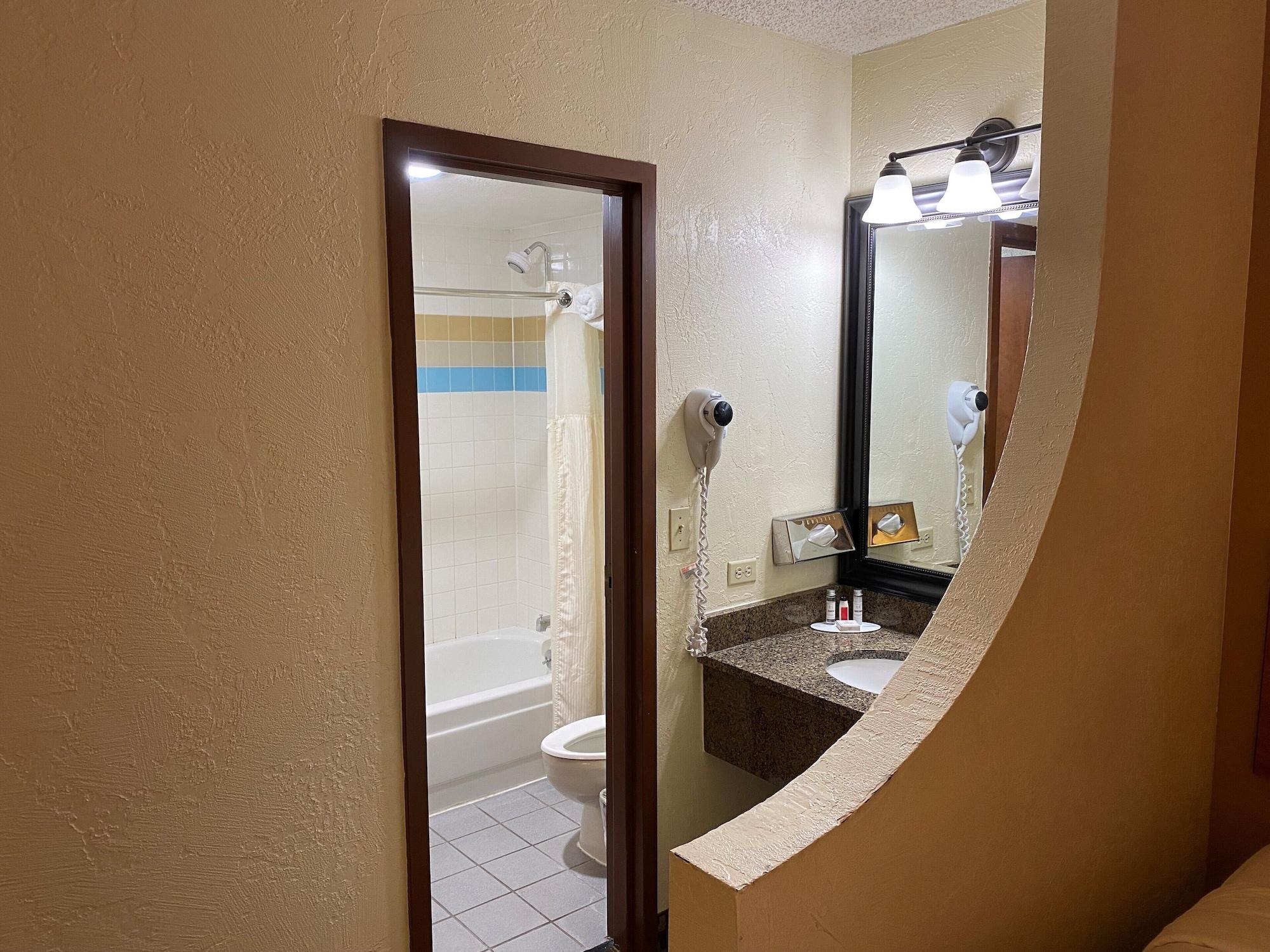 Ac By Marriott Colorado Hotel 2*